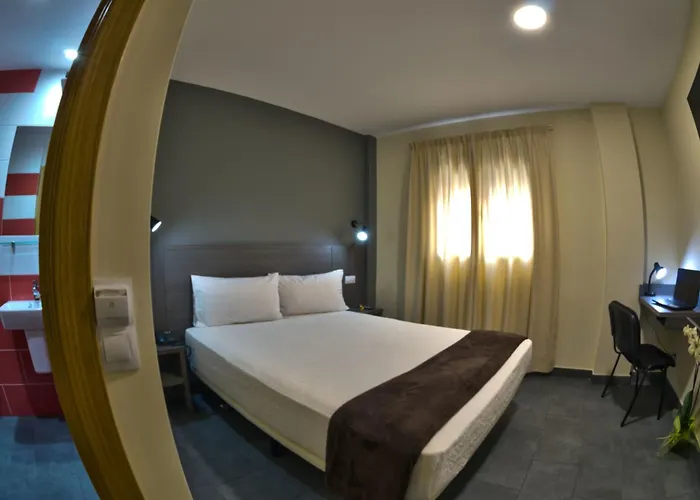 Hotel Puerto Canteras 3*