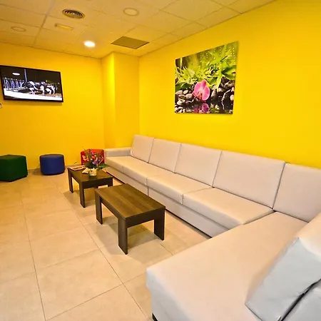 ホテル Puerto Canteras 3*